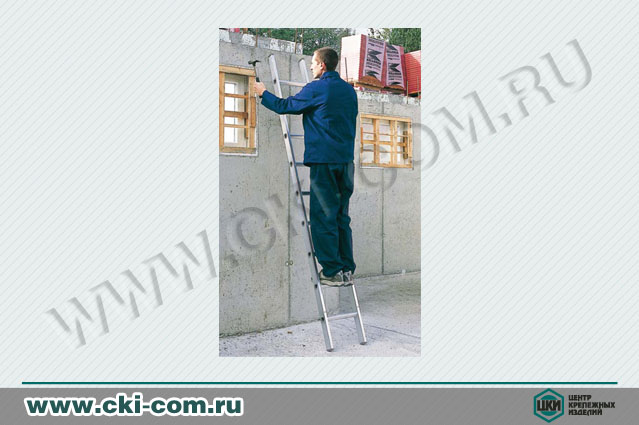 Лестница односекционная приставная Zarges