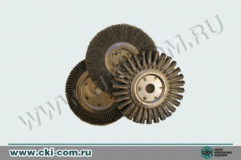 Кордщетка дисковая с отверстием для шпильки Osborn